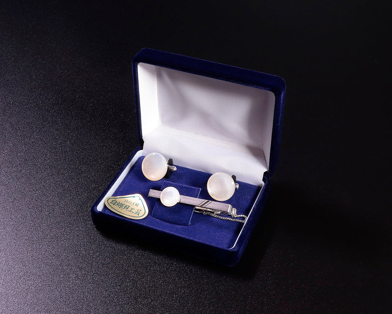 "White Pearl Oyster made Go stone Cuffs & Necktie Pin Gift Set" 309-SW-12