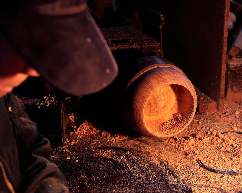 Go bowls craftsman "懐志 / Kai-shi" made "二色 / Ni-shiki (zelkova + Chinese mahogany / Two-color combination)" Go bowls