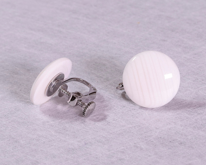 Diameter 17 mm Clamshell Go stones made earrings