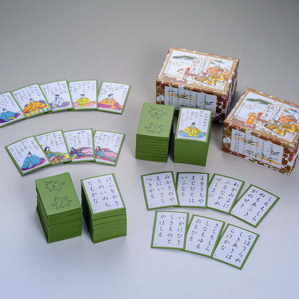 亁山写し　かるた　百人一首　銘々皿５枚　木箱入り（難あり） 亁山写し かるた 百人一首 銘々皿5枚 木箱入り（難あり）