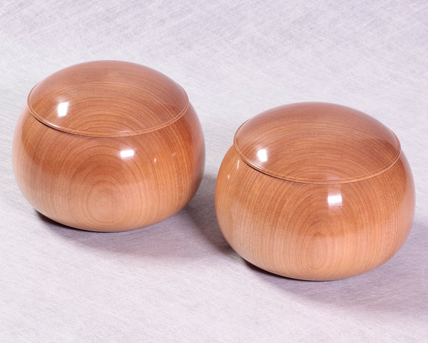 Wood craftsman "Kai-shi (懐志)" made "Kaba / Birch" Go bowls
