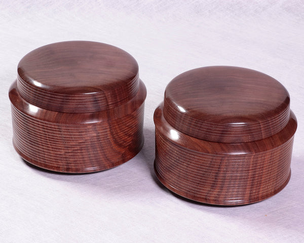 Wood craftsman "Kai-shi (懐志)" made Sen-suji technique "Kurumi / Walnut" Go bowls