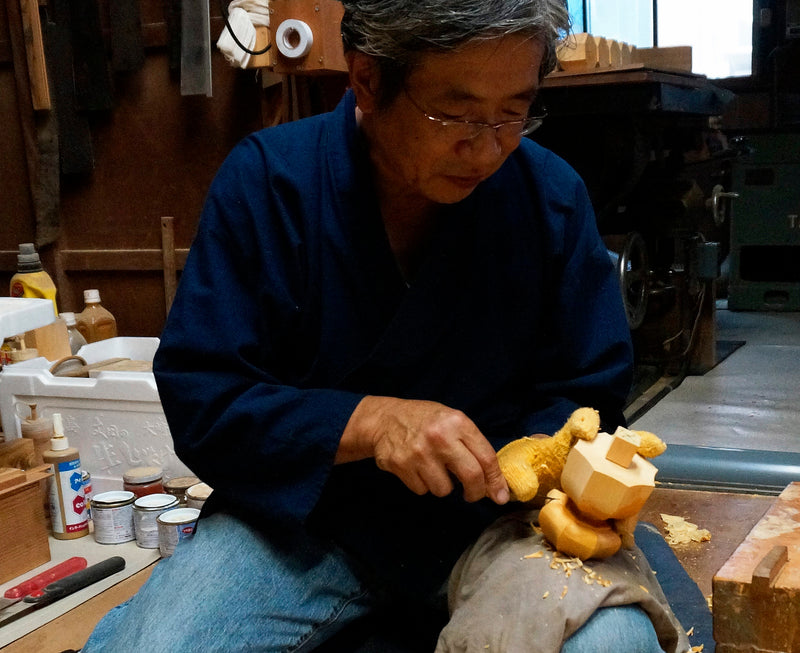 Go board craftsman Mr. Keiji MIWA made Japan grown Hon kaya 2.4-Sun (74mm thick) Tenchi-masa 1-piece Table Go Board No.78032