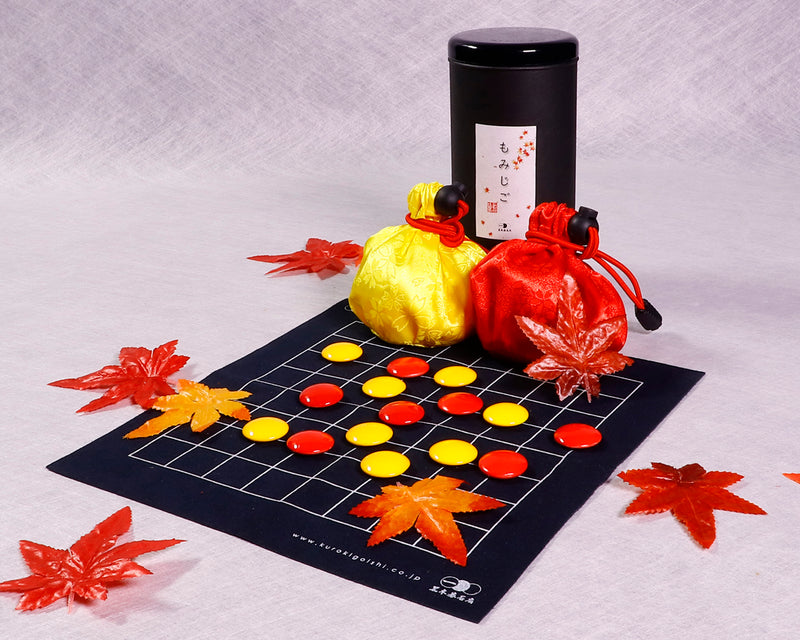 Momiji-Go (bright red and yellow colored Go stones) Go set