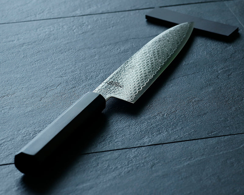 Yamawaki Cutlery Sakai Knife [Go-uma-no-suke Yoshihiro] SPG-STRIX Wari-komi Damascus Gyuto knife 210 mm with Ebony Handle