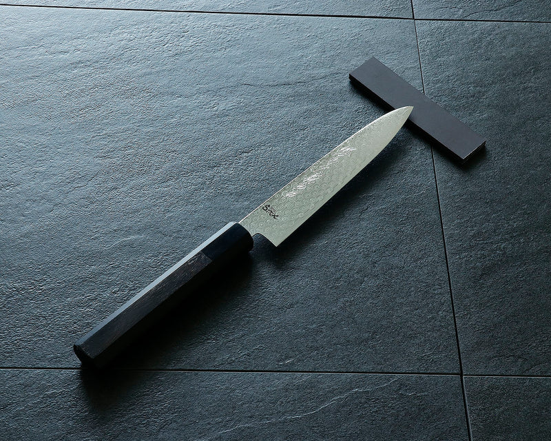 Yamawaki Cutlery Sakai Knife [Go-uma-no-suke Yoshihiro] SPG-STRIX Wari-komi Damascus Petty knife 150 mm with Ebony Handle