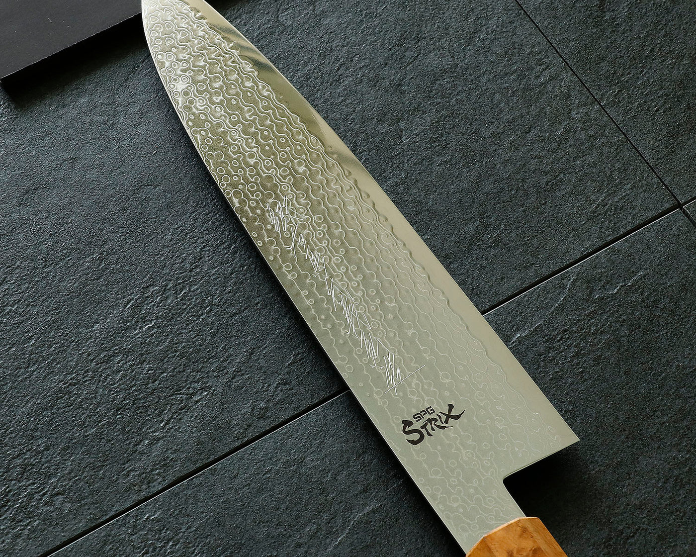 山脇刃物製作所 堺包丁「郷右馬允義弘」SPG-STRIX 割込 ダマスカス鋼