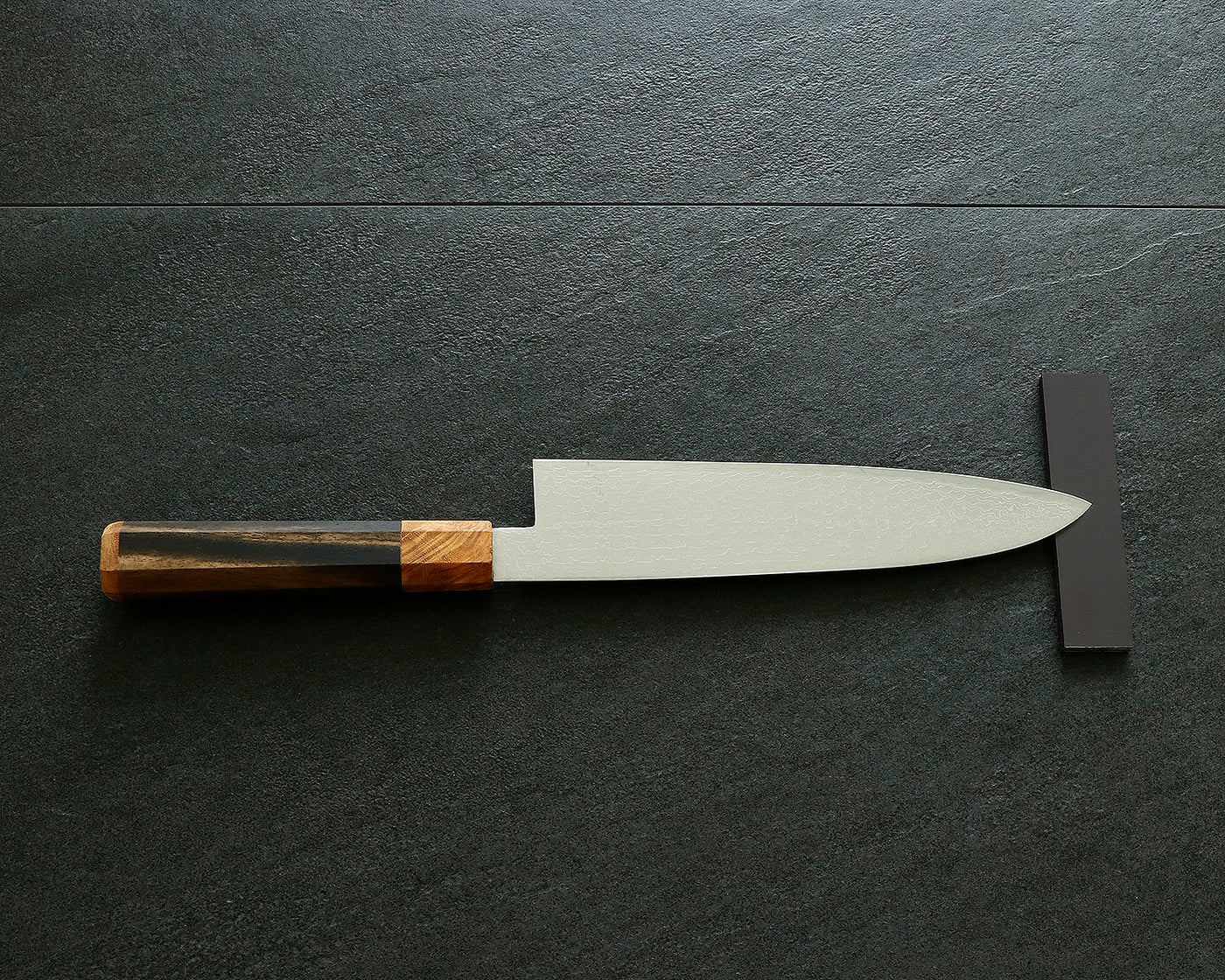 山脇刃物製作所 堺包丁「郷右馬允義弘」SPG-STRIX 割込 ダマスカス鋼