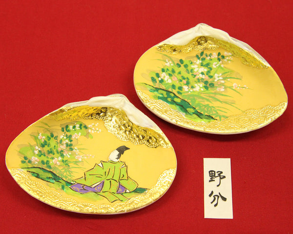 Tale of Genji illustrated on shells "野分/No-waki"