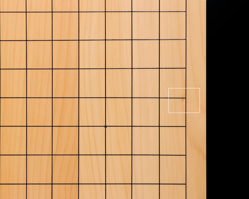 Hyuga-kaya Table Go Board Masame 1.4-Sun (about 43mm thick) 4-piece composition board No.76895 *Off-spec