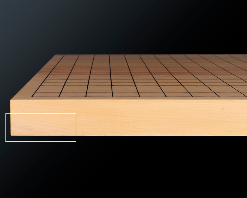 Go board craftsman Mr. Keiji MIWA made Japan grown Hon kaya 1.0 sun Itame 1-piece Table Go Board No.78019