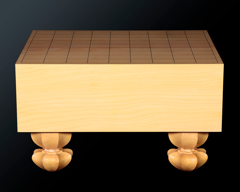 Board craftsman Mr. Torayoshi YOSHIDA made Japan grown kaya Shogi board with legs Kiura 4.1-Sun (about 126 mm thick) No.84003F *Off-spec