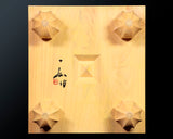 Board craftsman Mr. Torayoshi YOSHIDA made Japan grown kaya Shogi board with legs Ten-masa 5.7-Sun (about 174 mm thick) No.84005F