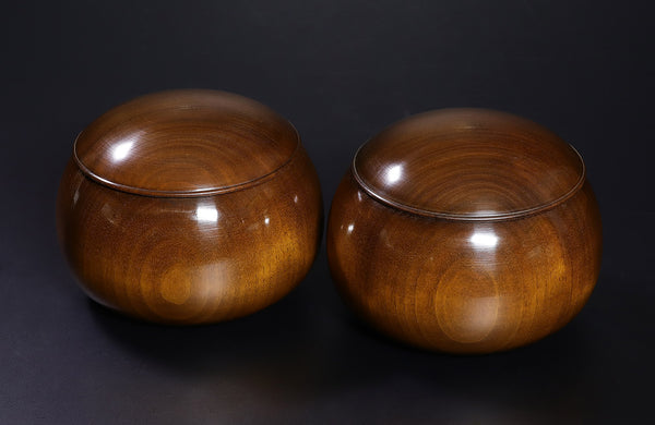 Wood craftsman "Kai-shi (懐志)" made "Kusu / Camphor" Go bowls